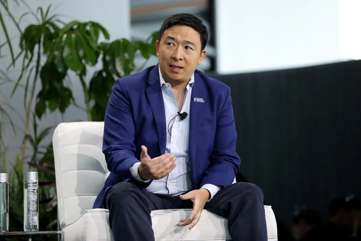 安德鲁·杨倡导降低生活成本:Noble Mobile开启新创业赛道