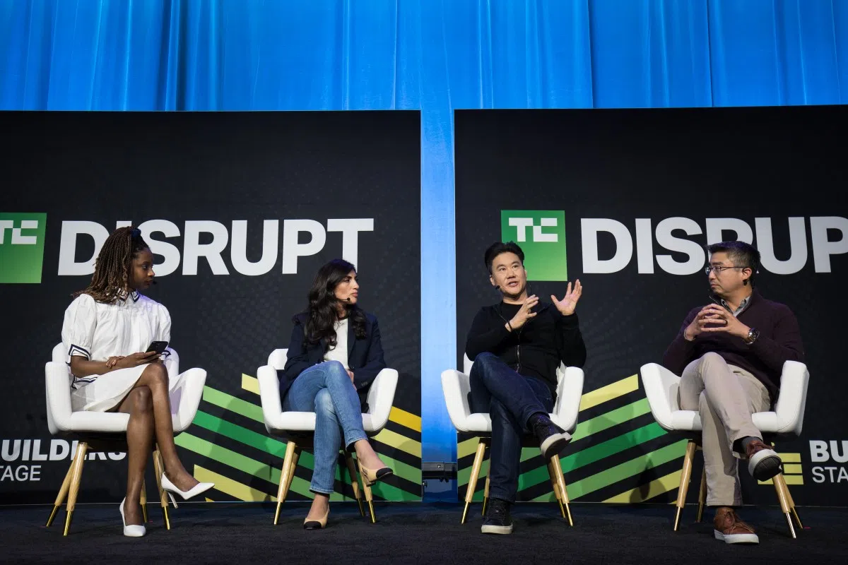 Disrupt 2026现场教创始人凭故事与信念获取Pre‑Seed融资